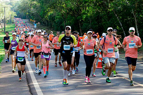 Meia Maratona das Cataratas contagia corredores estreantes